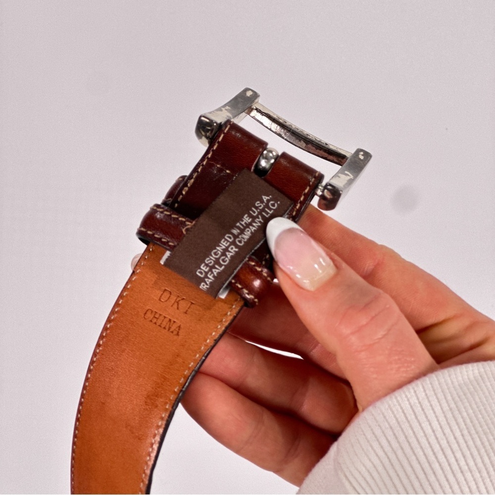 Trafalgar Men’s Dress Belt Easton Cortina Leather Brown Size 40 - Picture 13 of 15